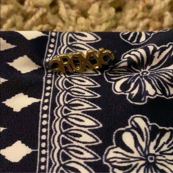 NWOT ROXY BIKINI BOTTOMS - Picture 4 of 4